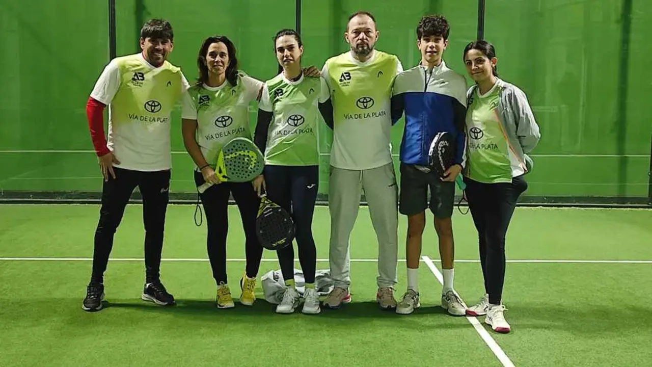 -Equipo AB Club de P&aacute;del Caja Rural de MLP categor&iacute;a Oro-