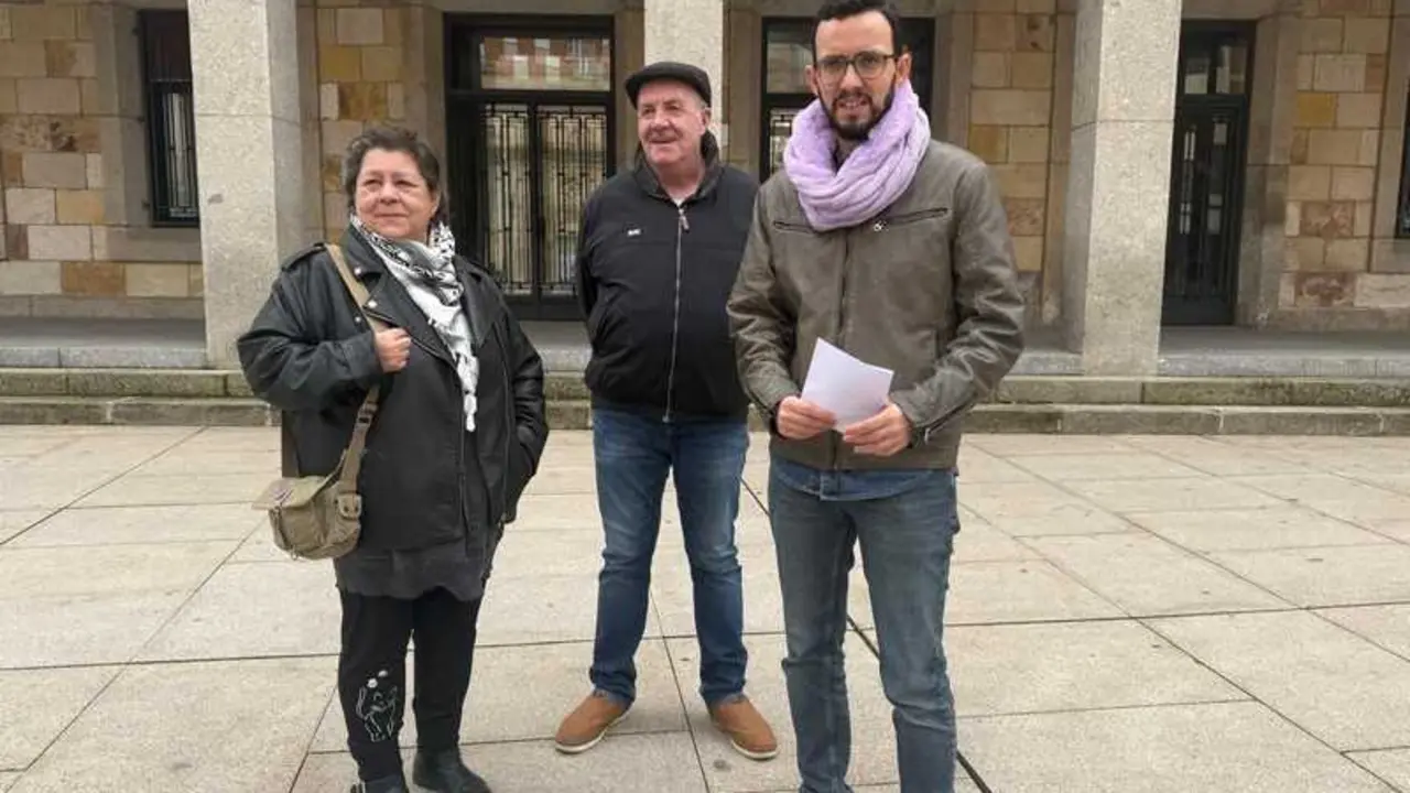 Miguel &Aacute;ngel Llamas y Dolores Carreras. Podemos 