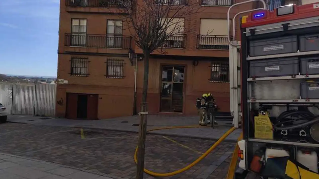 bomberos de Zamora en la Plaza Santa Eulalia_2