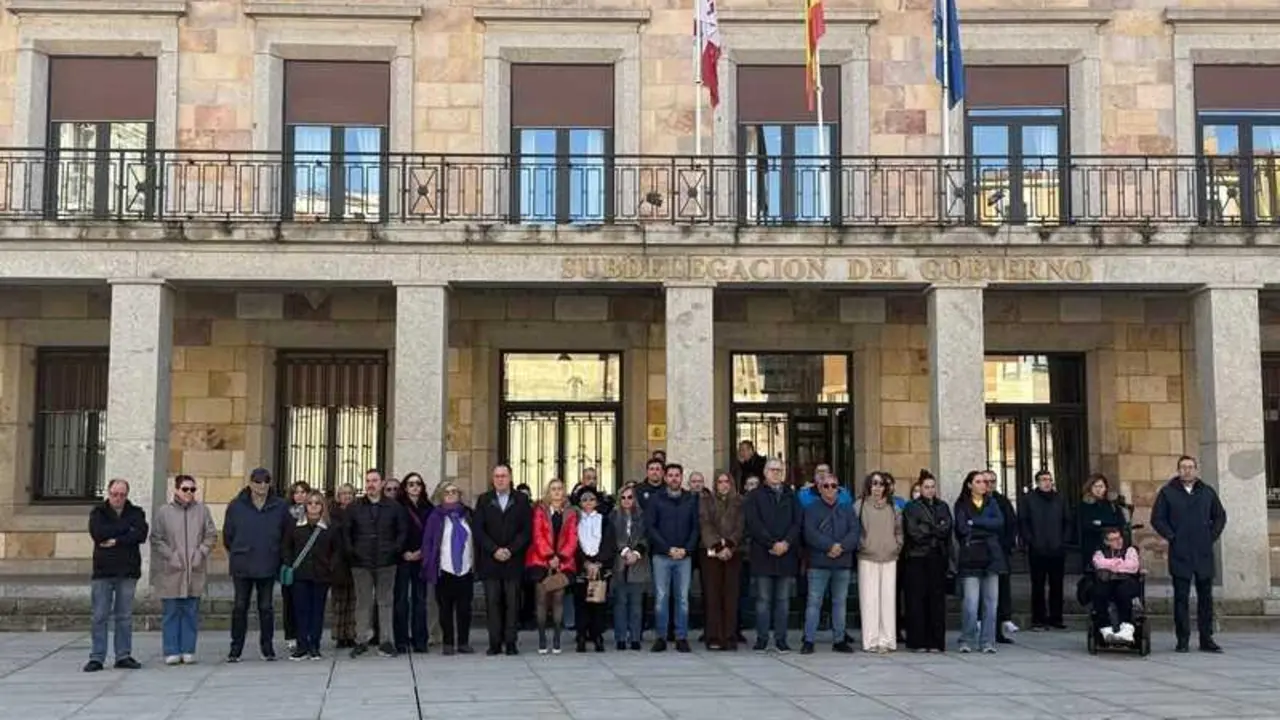 minuto de silencio en Zamora 