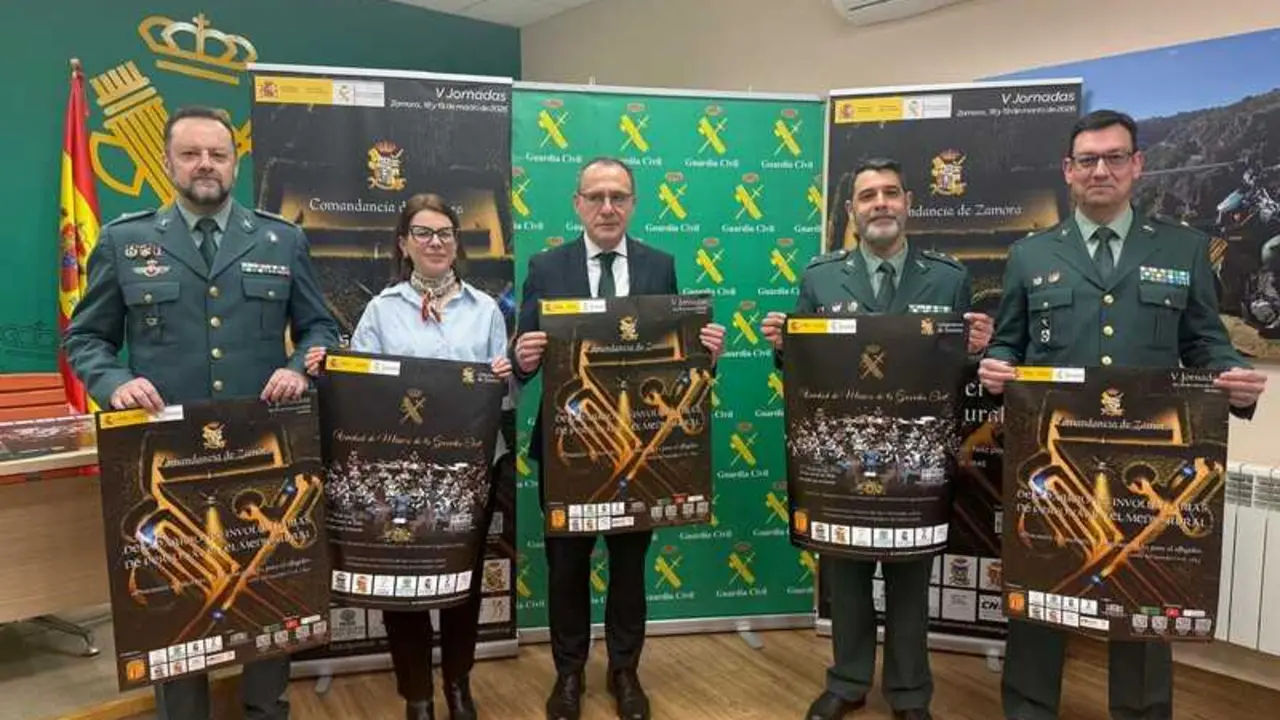 presentaci&oacute;n jornada de desaparecidos en Zamora 