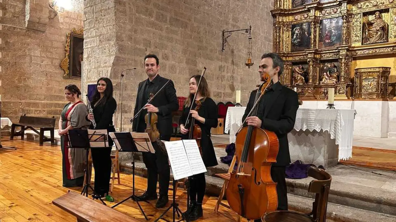 Portico Musical Toro Longinus