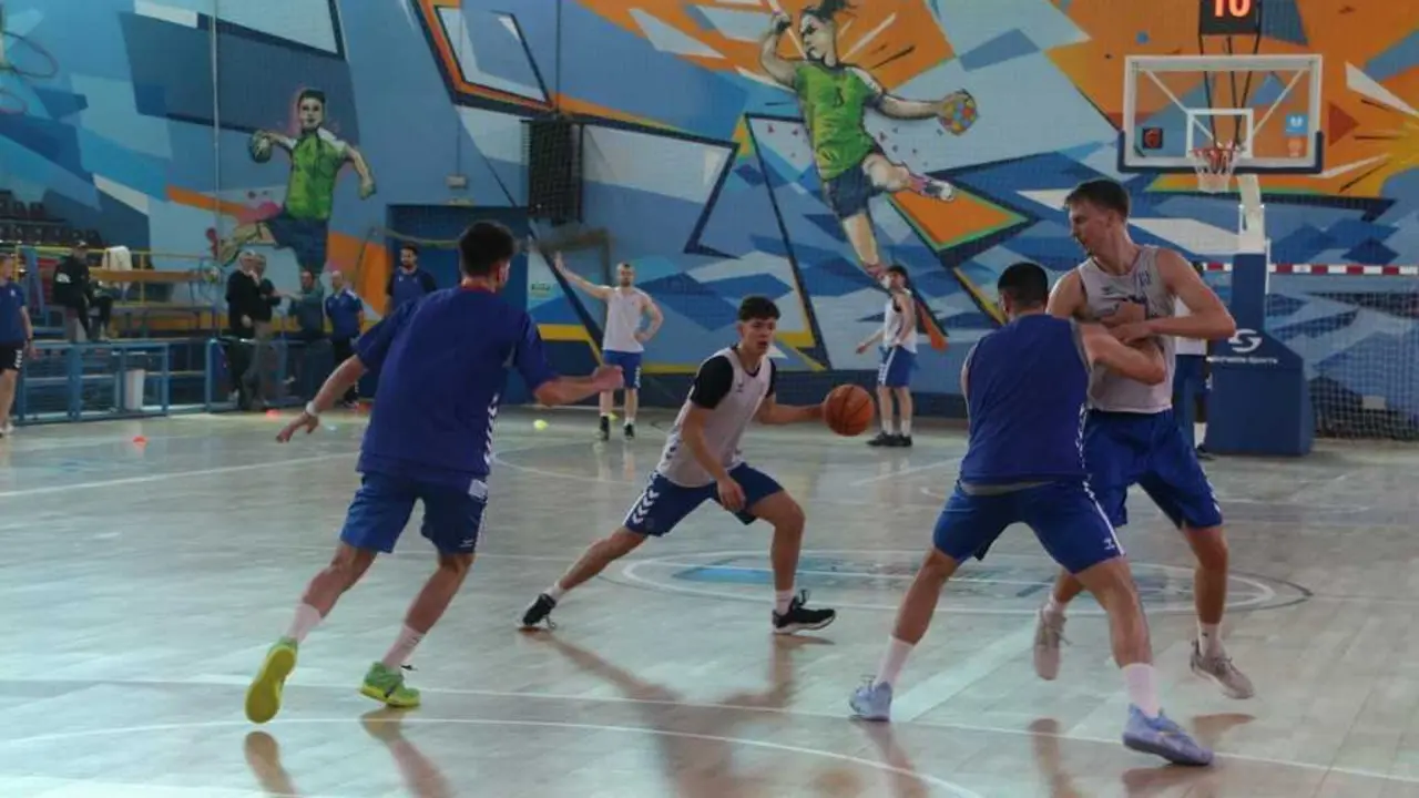 CB Zamora entrenamiento a puertas abiertas _3