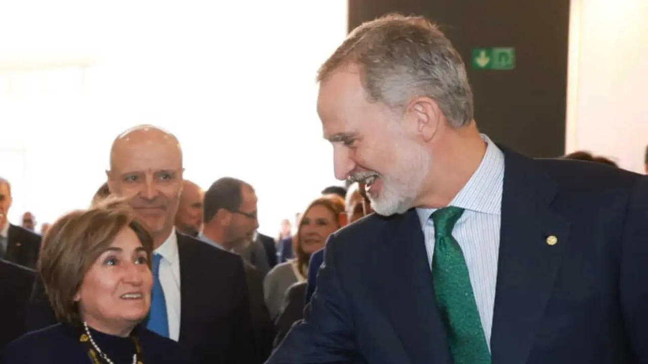 El Rey Felipe VI con Olga Alonso