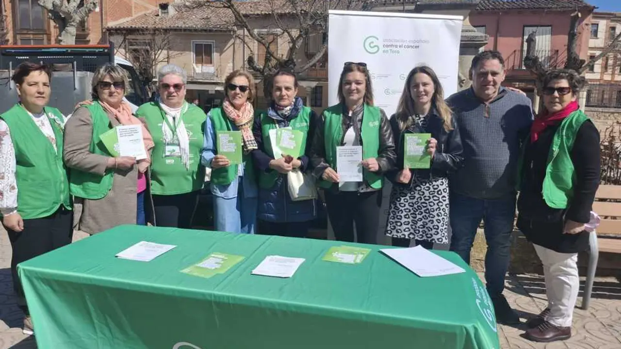 AECC Toro campa&ntilde;a C&aacute;ncer de Colon