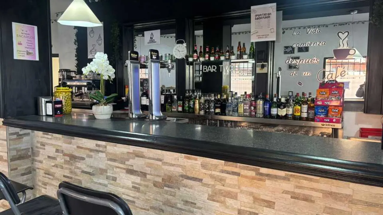 Bar T&iacute;voli Zamora _3