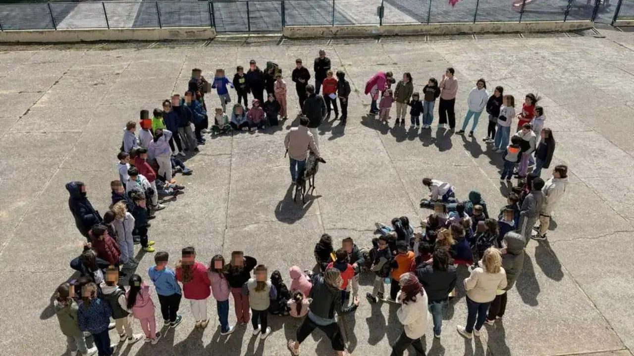 Alumnado con la perra