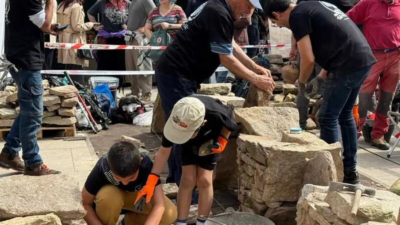 mercado ecol&oacute;gico y piedra de Sayago en Zamora _26