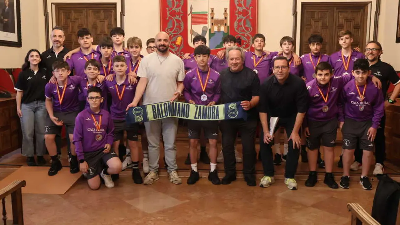 Recepci&oacute;n 12 Frailes BM Zamora (7)