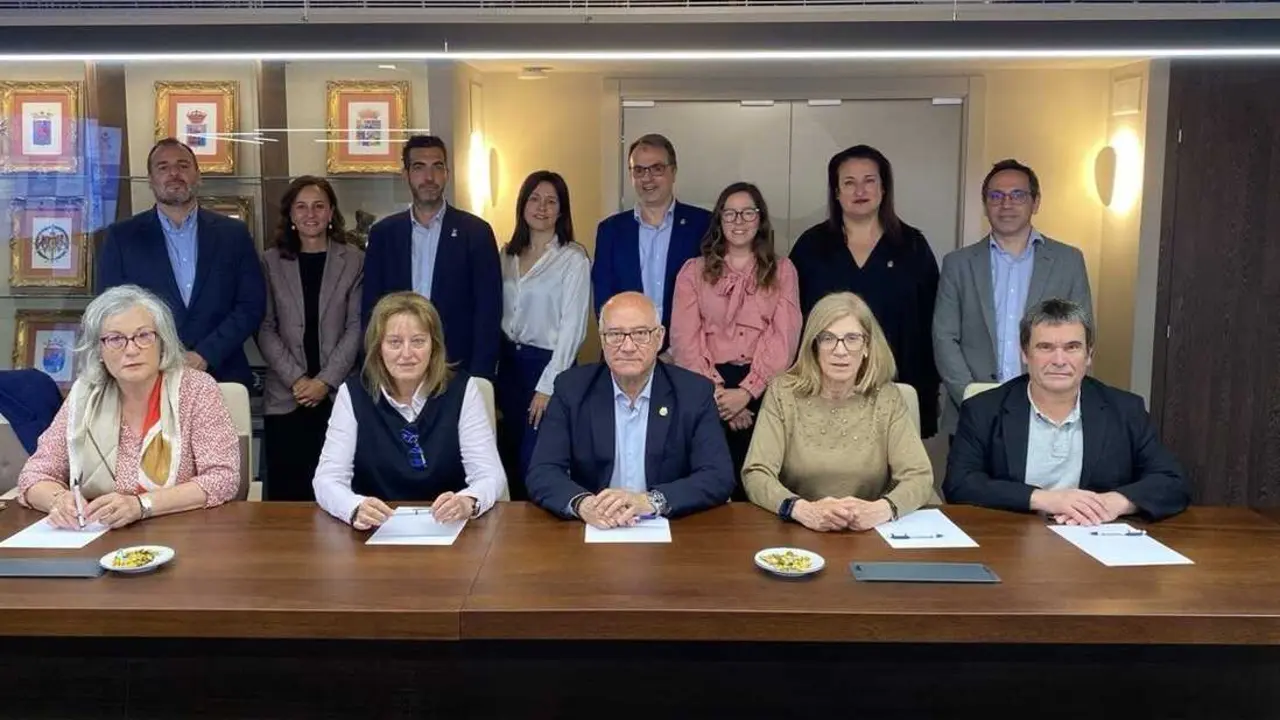 Consejo de enfermer&iacute;a y universidades de Castilla y Le&oacute;n