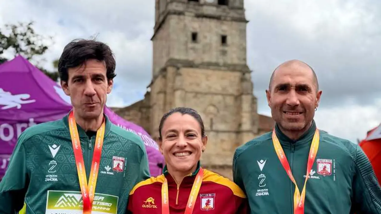 LOS 3 MEDALLISTAS DEL VINO TORO CAJA RURAL EN ELDIA DE HOY