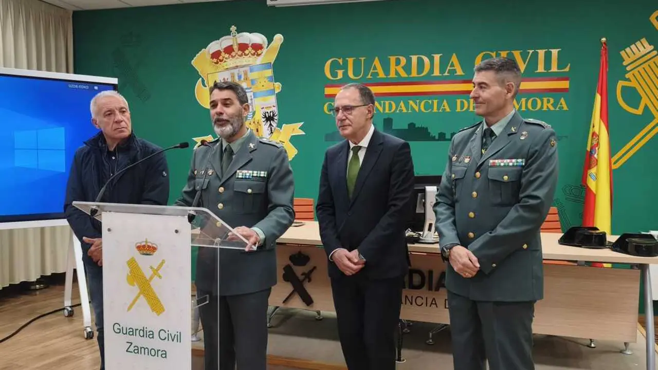 presentaci&oacute;n acto 182 aniversario Guardia Civil