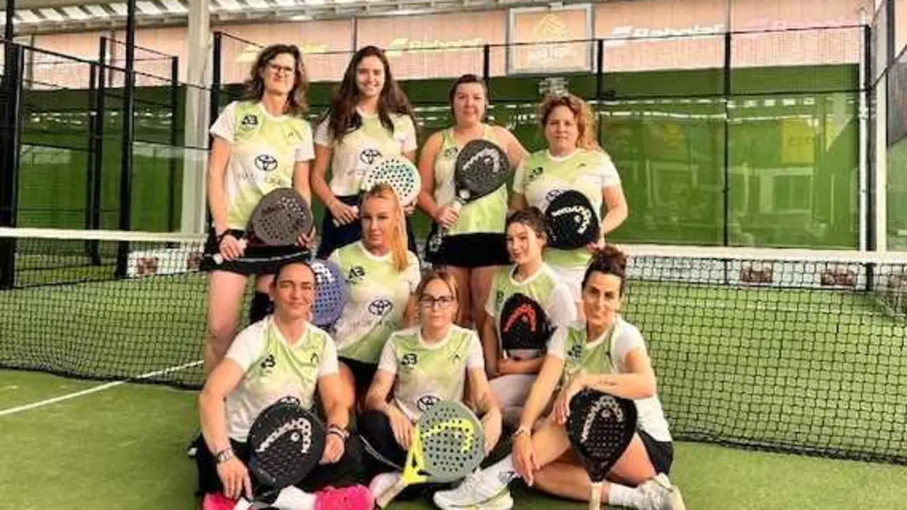 Equipos AB Club de P&aacute;del Escuela de P&aacute;del Adri&aacute;n Ballesteros de Liga por Equipos de la Federaci&oacute;n de P&aacute;del de CyL