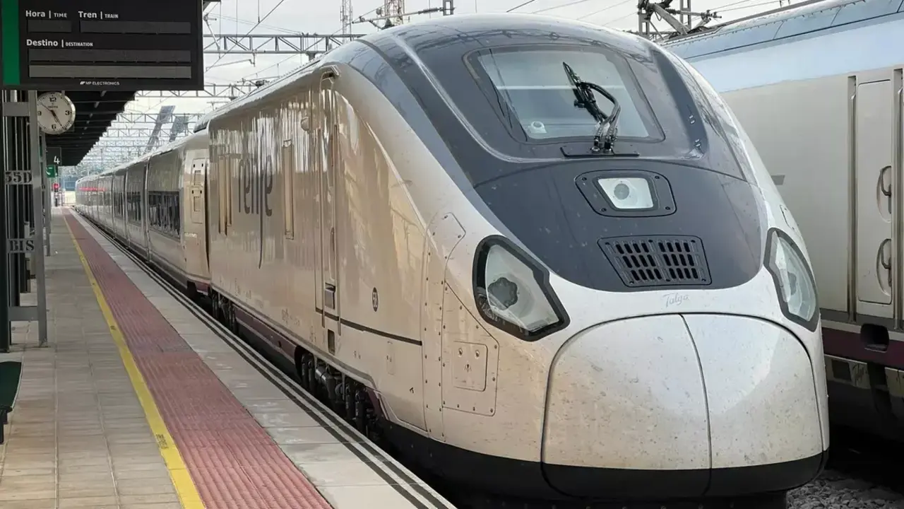 Tren Talgo Avril. Foto ileon