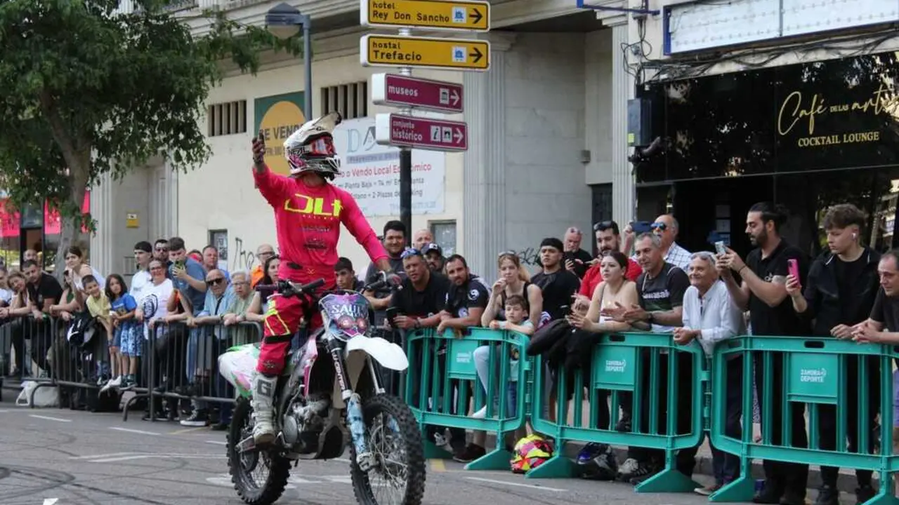 Sa&uacute;l Mengual Exhibici&oacute;n freestyle Zamora Sobre Ruedas _5