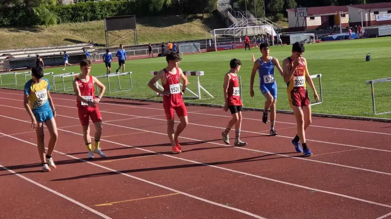 ADRIAN BOUZADA Atletismo Benavente
