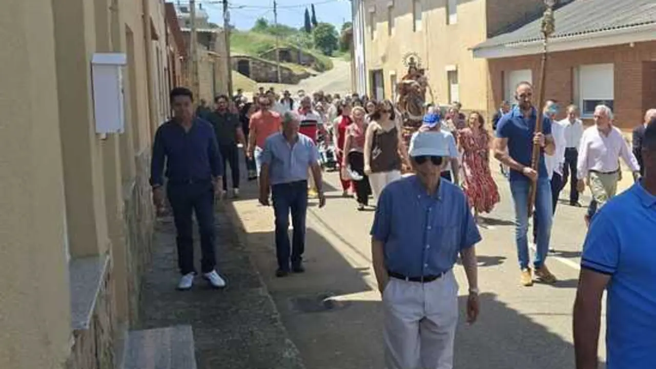 fiesta de la novena en Pozuelo de Vidriales  (2)