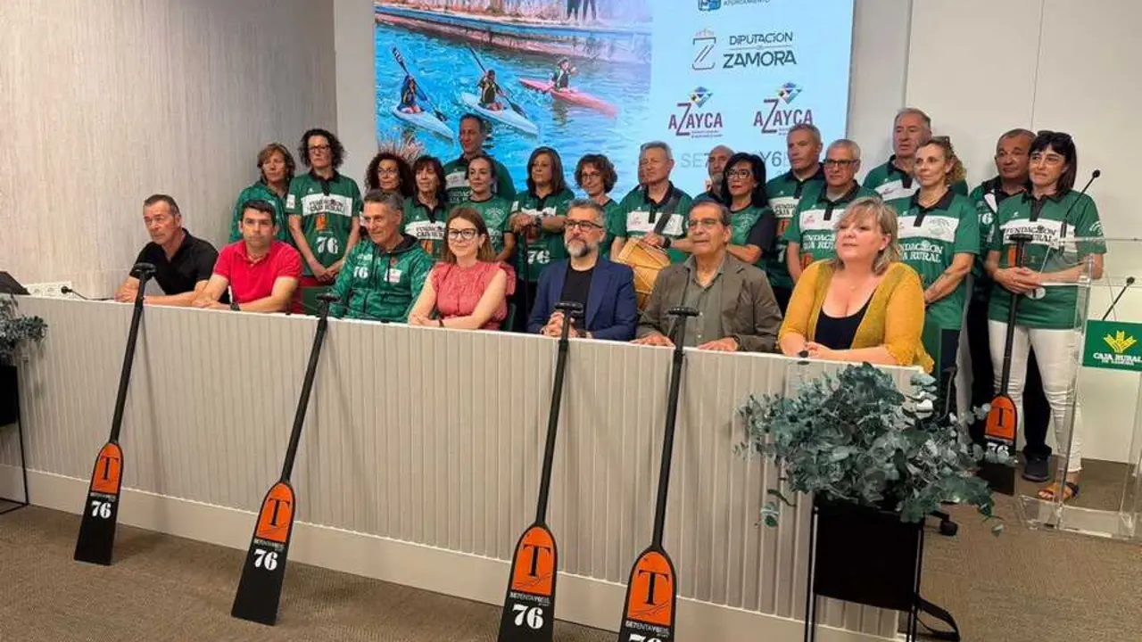 Presentaci&oacute;n del equipo Barco Drag&oacute;n 