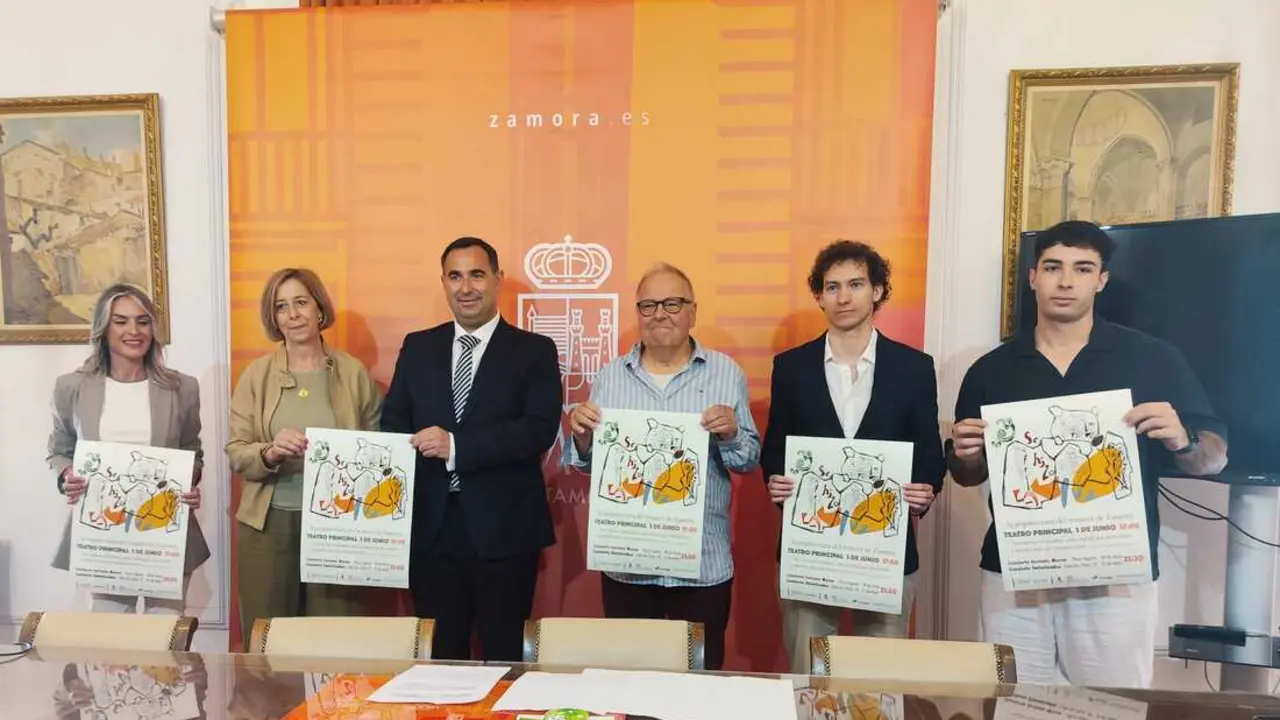 Presentaci&oacute;n de las Jornadas sobre Modernismo en el Ayuntamiento de Zamora