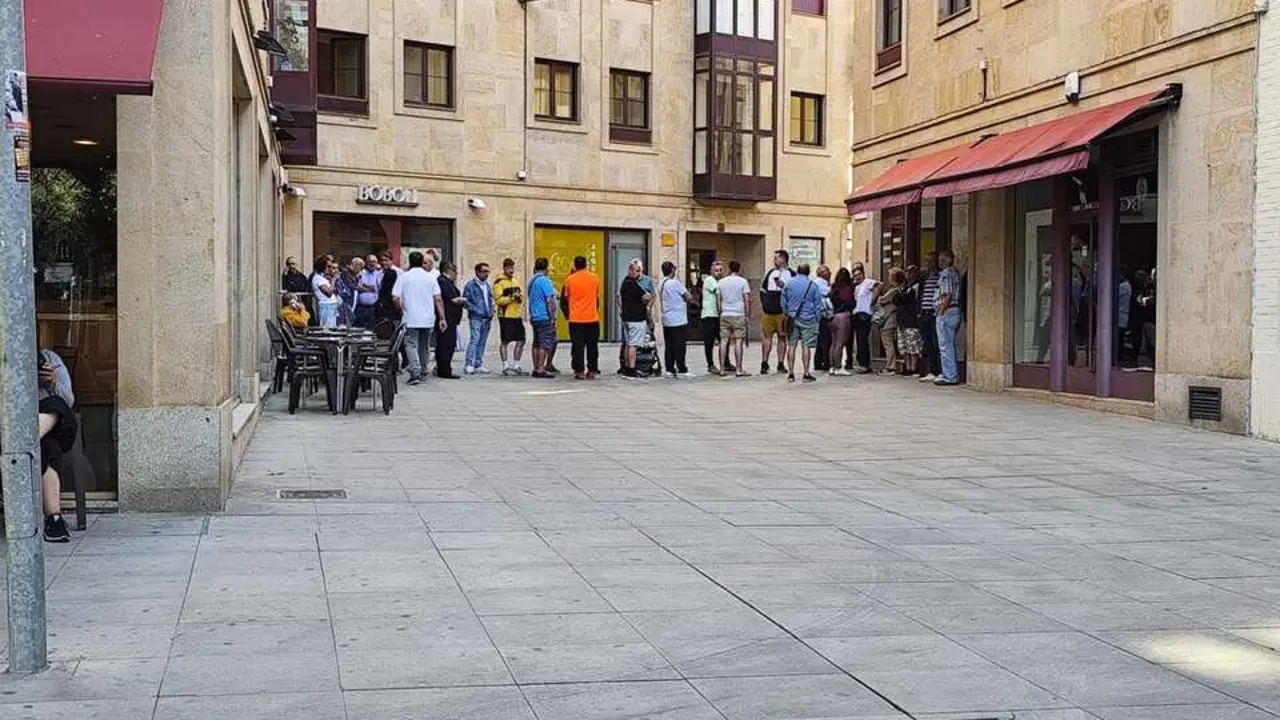 Colas entradas Zamora CF Sabadell
