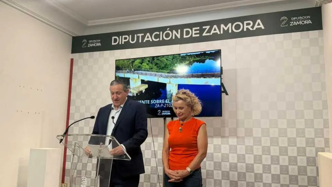 Actuaciones carreteras Puente sobre el R&iacute;o Duedo _2