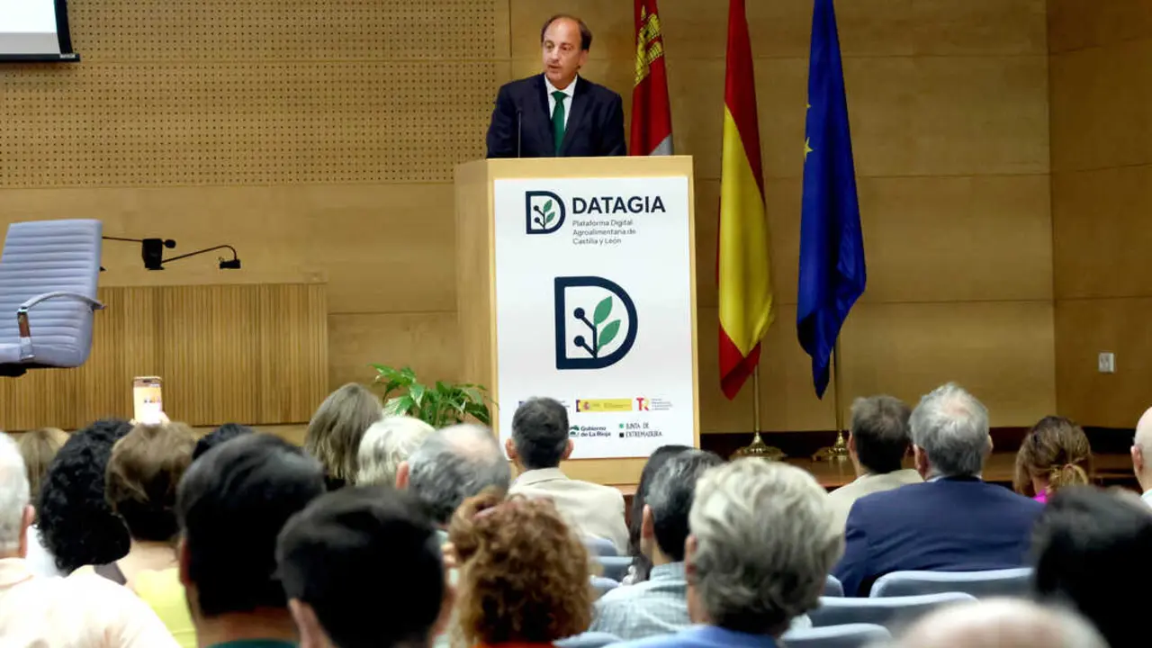 Presentaci&oacute;n de DATAGIA