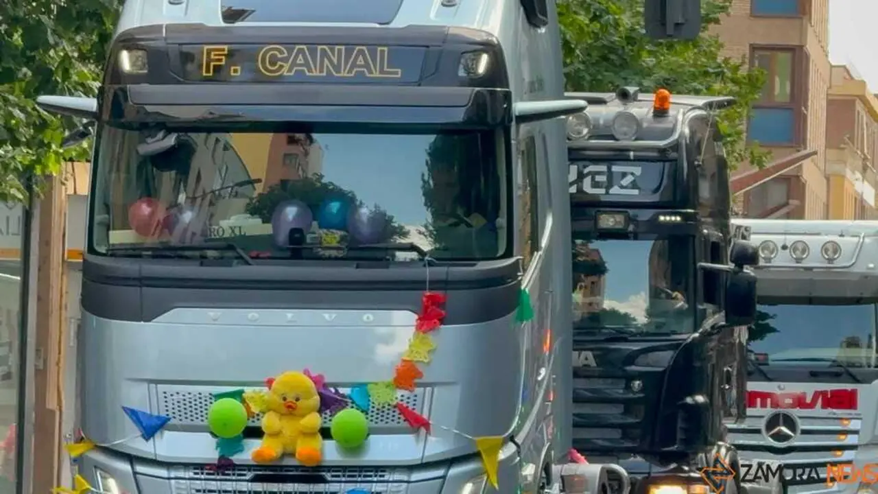 camioneros por Zamora en el d&iacute;a san Crist&oacute;bal _16