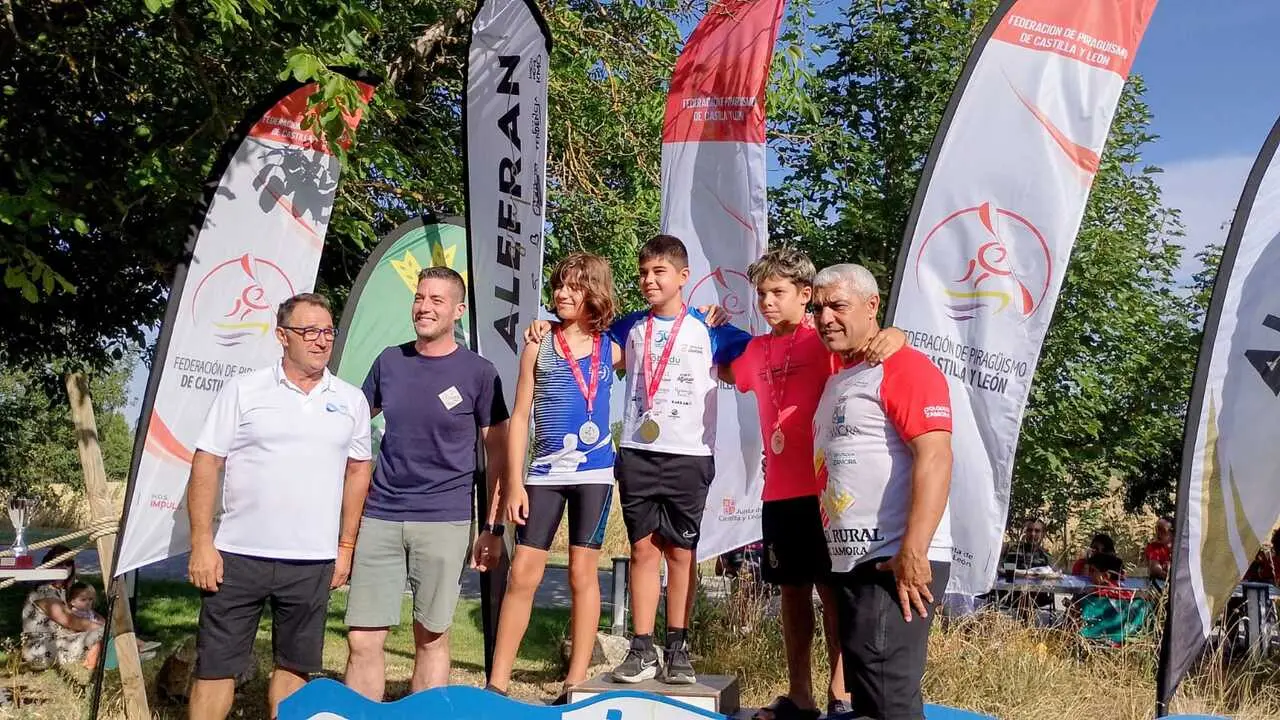 Podium Manuel en Melgar (Burgos) Club Fluvial Villaralbo