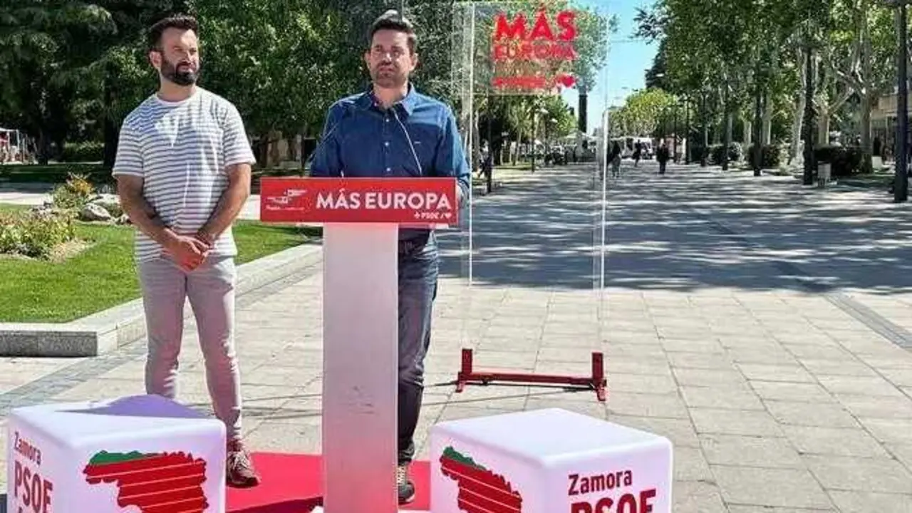 Antidio Fag&uacute;ndez y David Gago en la campa&ntilde;a de las elecciones europeas de 2024