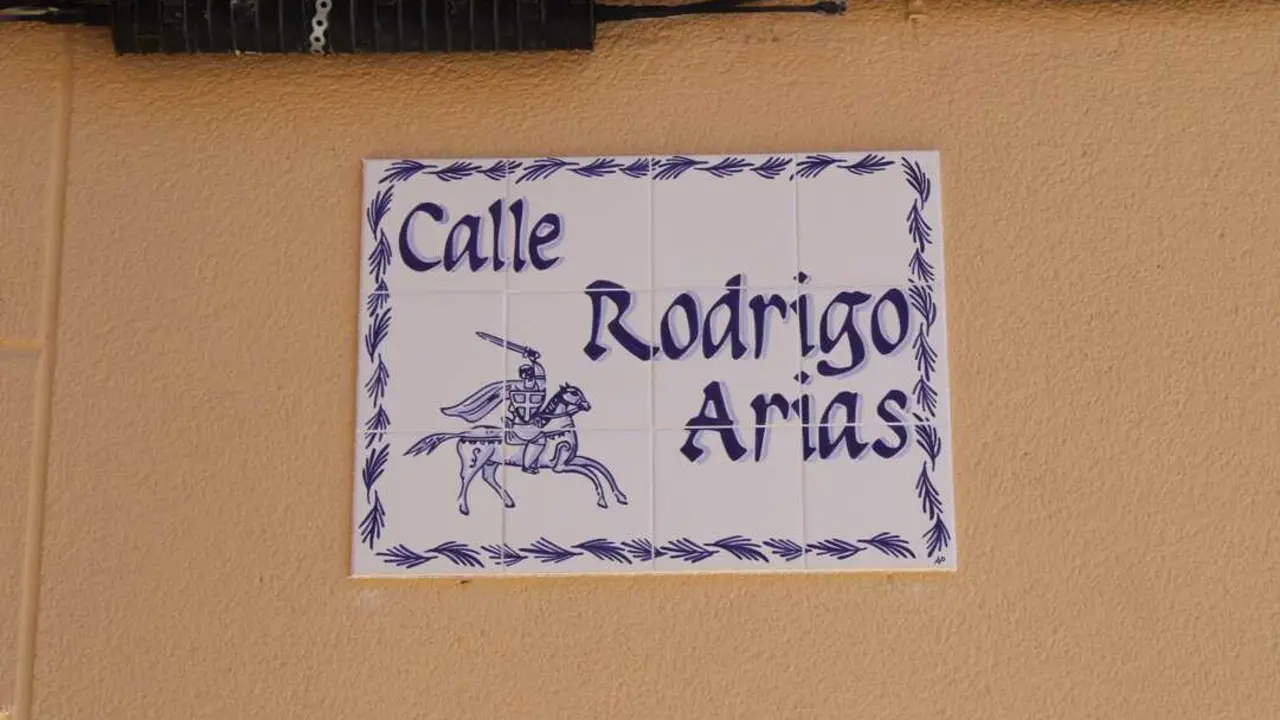 PLACAS CALLE CERAMICA BARRIO OLIVARES 14