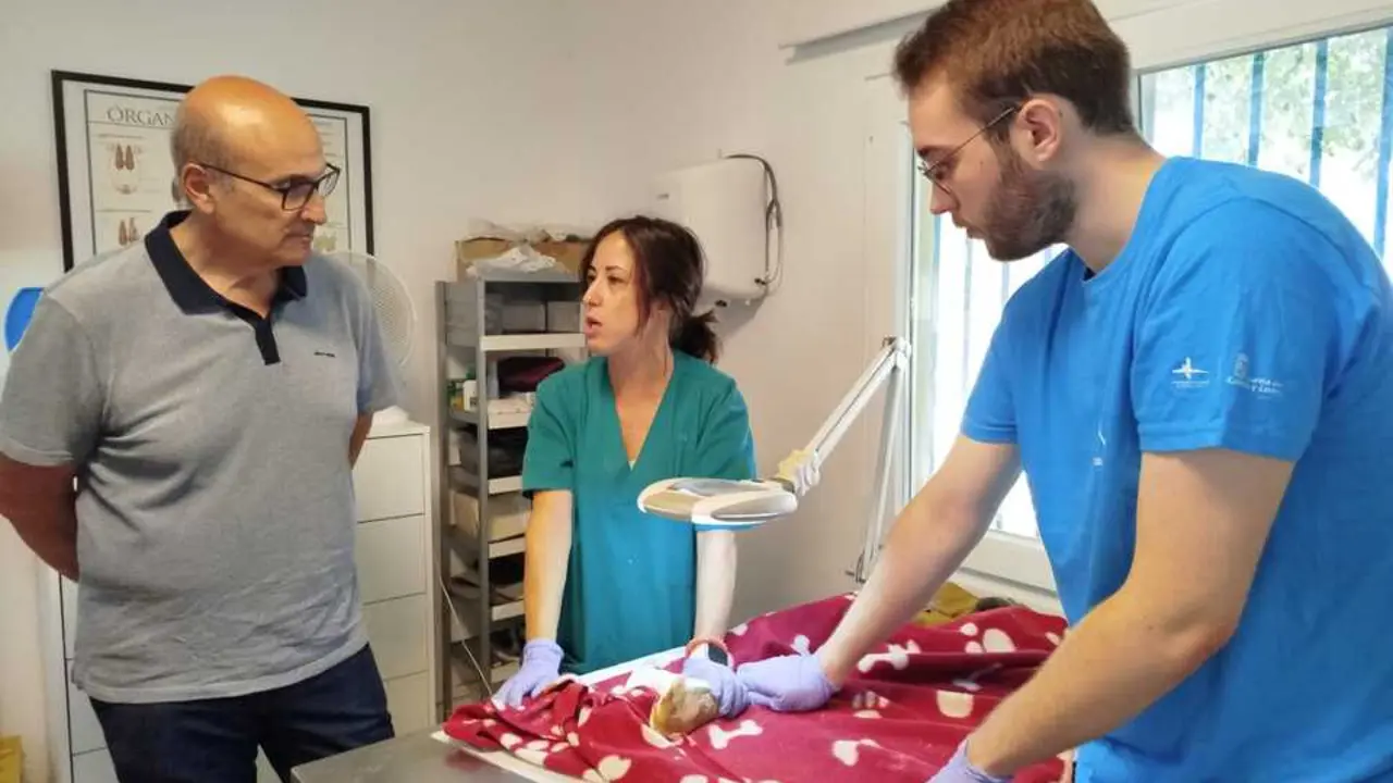 El delegado territorial visita el CRAS de Villaralbo