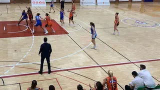 Instante del encuentro entre CD Zamarat y Ardoi. | FOTO: CD Zamarat