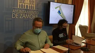 El alcalde de Zamora presenta el proyecto de reordenación de la Plaza Puebla de Sanabria