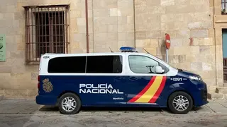 Polic&iacute;a Nacional