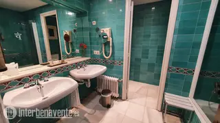 Baños del Parador de Turismo de Benavente. Fotografía: Interbenavente