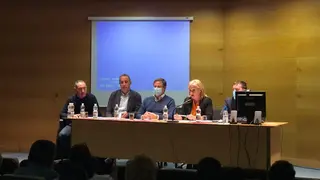 rueda de prensa delegada territorial y colegio farmacéuticos