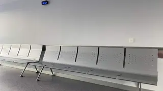 Sala de espera del Hospital (1)