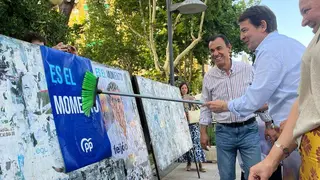 pegada carteles PP