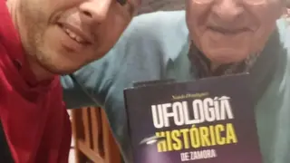 Nando Domínguez con Guillermo, uno de los testigos