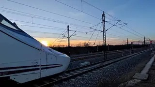 Tren parado en Tábara