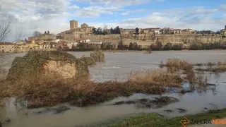 crece el r&iacute;o Duero Zamora _27