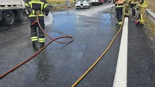 colisi&oacute;n de dos camiones  (3)