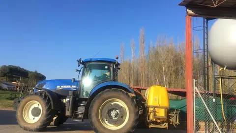 tractor en Villamor de los Escuderos