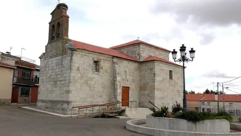  Iglesia de Mayalde 