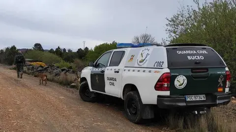Efectivos de la Guardia Civil en Figueruela de Arriba