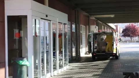 Acceso de Urgencias Hospital Virgen de la Concha