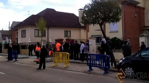 Colas para vacunarse en Villaralbo