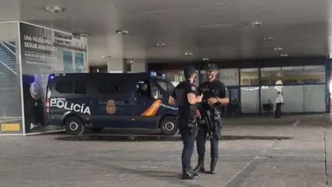 policía desescalada