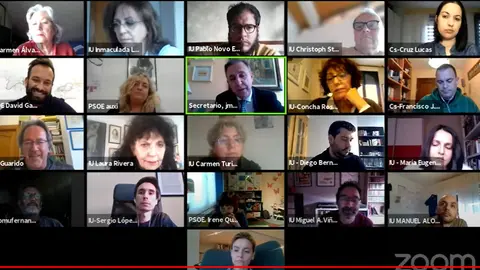 Pleno Ordinario mes de Abril  abandono del pleno pp