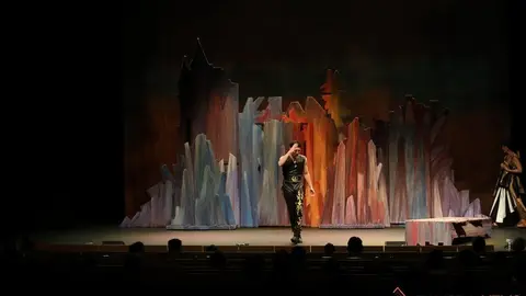 E3B7FD93-58EF-4E97-A457-D96092C4F480